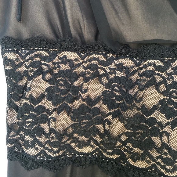 Gorgeous Black Overlay Formal Lace Dress - Picture 11 of 15